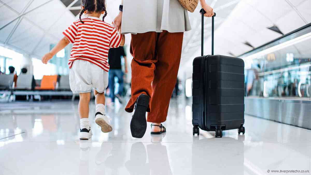'I boarded Ryanair flight with 1 Primark item and didn't pay any extra fees'