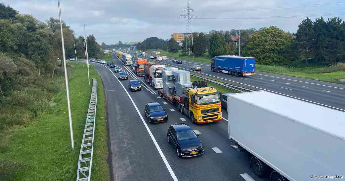 Gesloten vaarwegen zorgen voor duizenden extra vrachtwagens in Twente