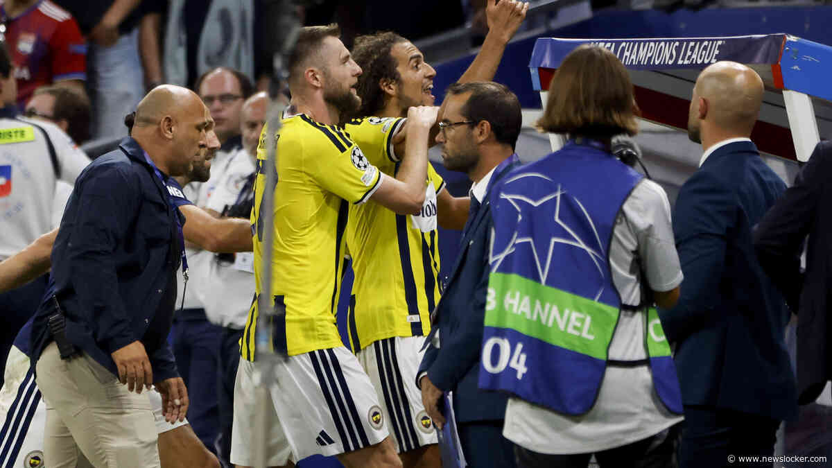 Woedende Lyon-fan valt Fenerbahçe-speler Mattéo Guendouzi aan bij spelerstunnel