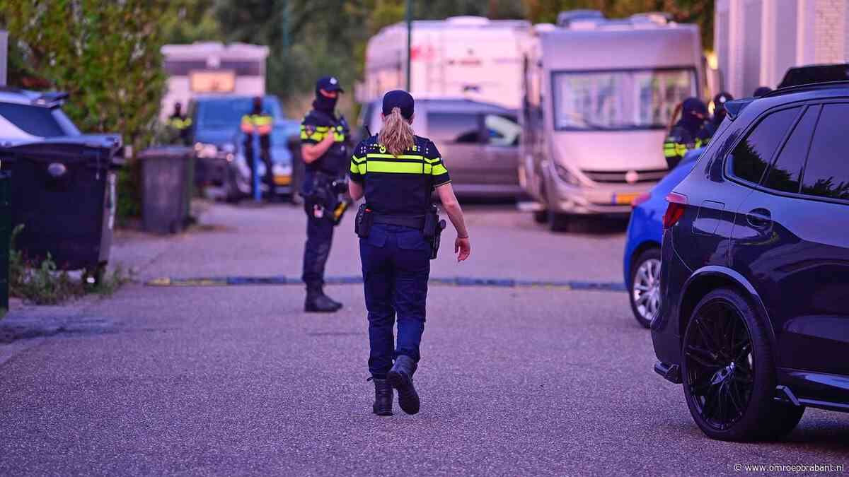 Opnieuw inval op woonwagenkamp in Waalre, onder meer auto's doorzocht