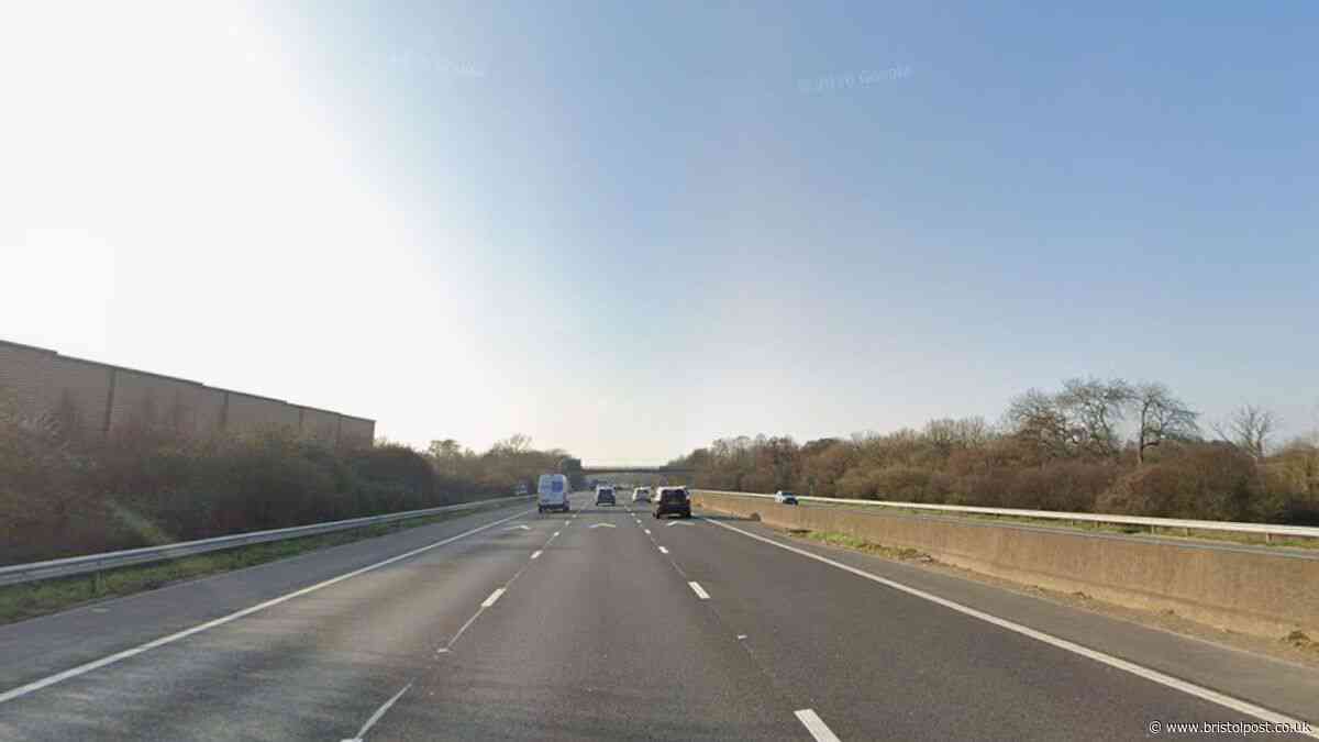 M4 closure after crash near Bristol
