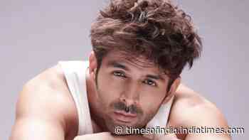 Kartik Aaryan resumes Anurag Basu’s film after knee surgery with Sreeleela