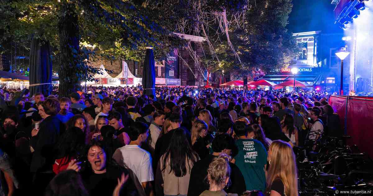Alle studenten verzamelen! Dit was het introductieconcert in Enschede