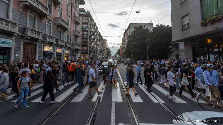 Nuovo Codice della strada, stretta sui pedoni. Multe per smartphone e distrazioni