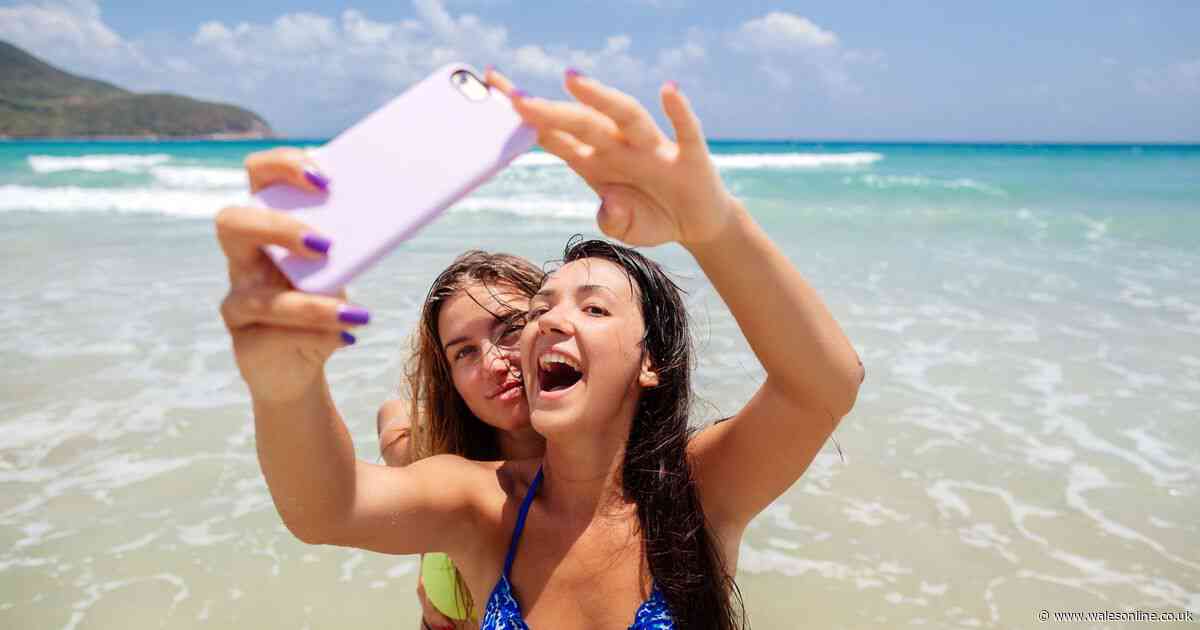 AD FEATURE: Why travel eSIMs are becoming the standard for Welsh travellers abroad