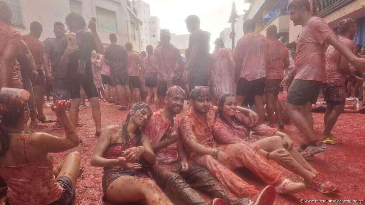 Verrückte Tomaten-Schlacht in Spanien: Die Tomatina 2026 in Bildern