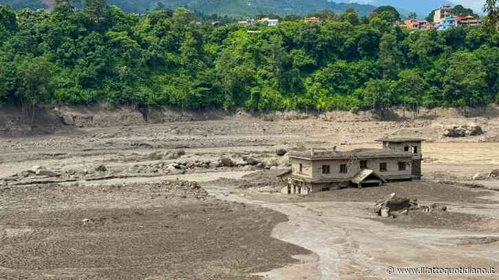 Nepal: uno tsunami di acqua, fango e detriti travolge l’impianto idroelettrico