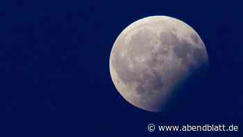 Mondfinsternis über Hamburg am Freitagmorgen – aber spielt das Wetter mit?