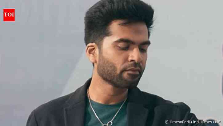 'Arasan' actor Silambarasan TR prays for victims of Nepal flash flood