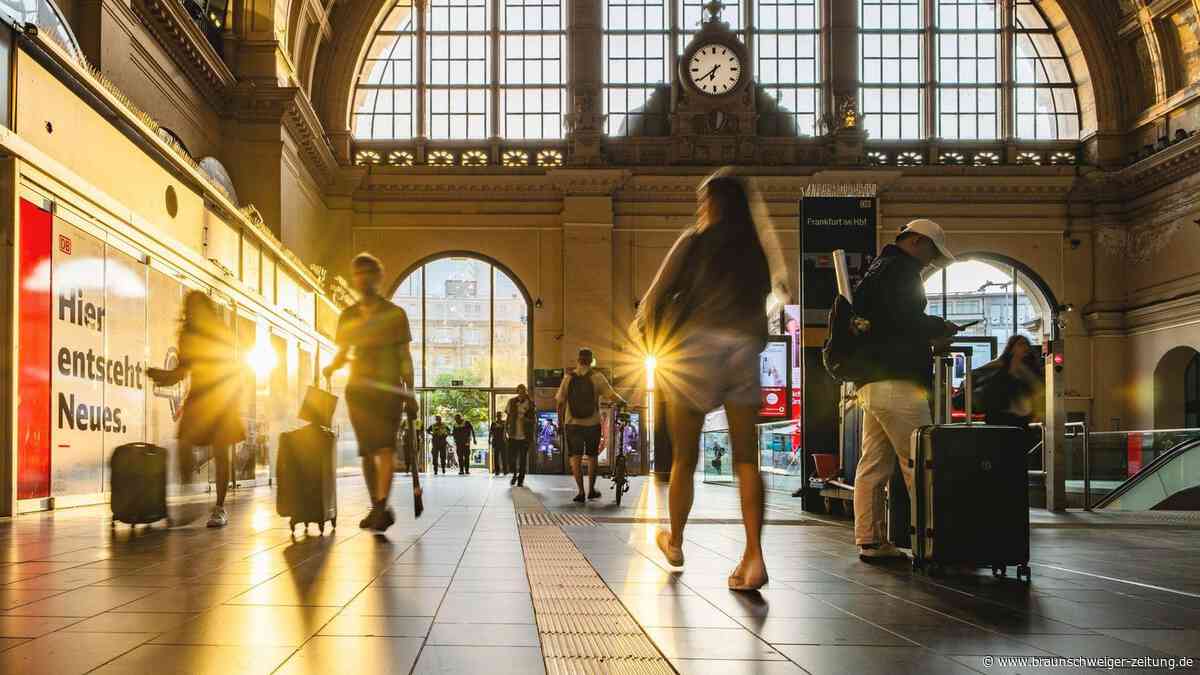 Nach Zufallsbegegnung: Sandra (45) sucht seit zwei Monaten Mann aus Wolfsburg