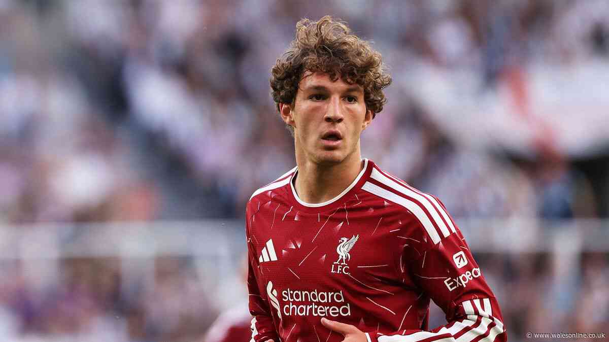 Liverpool agree £120m deal overnight as star's future now in balance