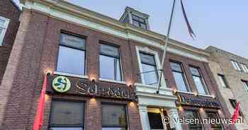 Waar Haarlemmers leerden dansen én verliefd werden: Dansschool Schröder nu Hofleverancier