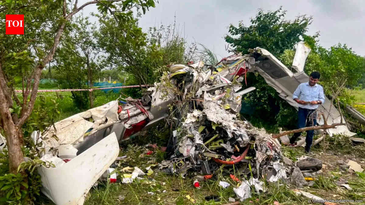 Garg Aviation’s trainer aircraft crashes in Kanpur, 2 killed