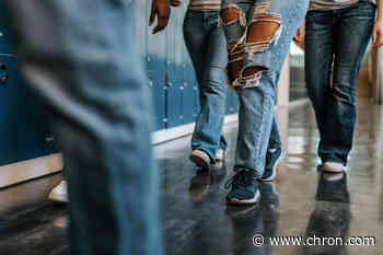 'Sexist' dress code sparks revolt at Kingwood middle school