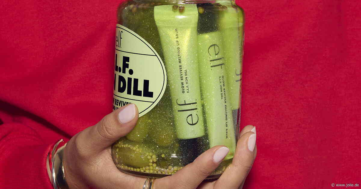 Neu bei dm: Der virale Pickle Lip Balm von e.l.f. kommt bald nach Deutschland