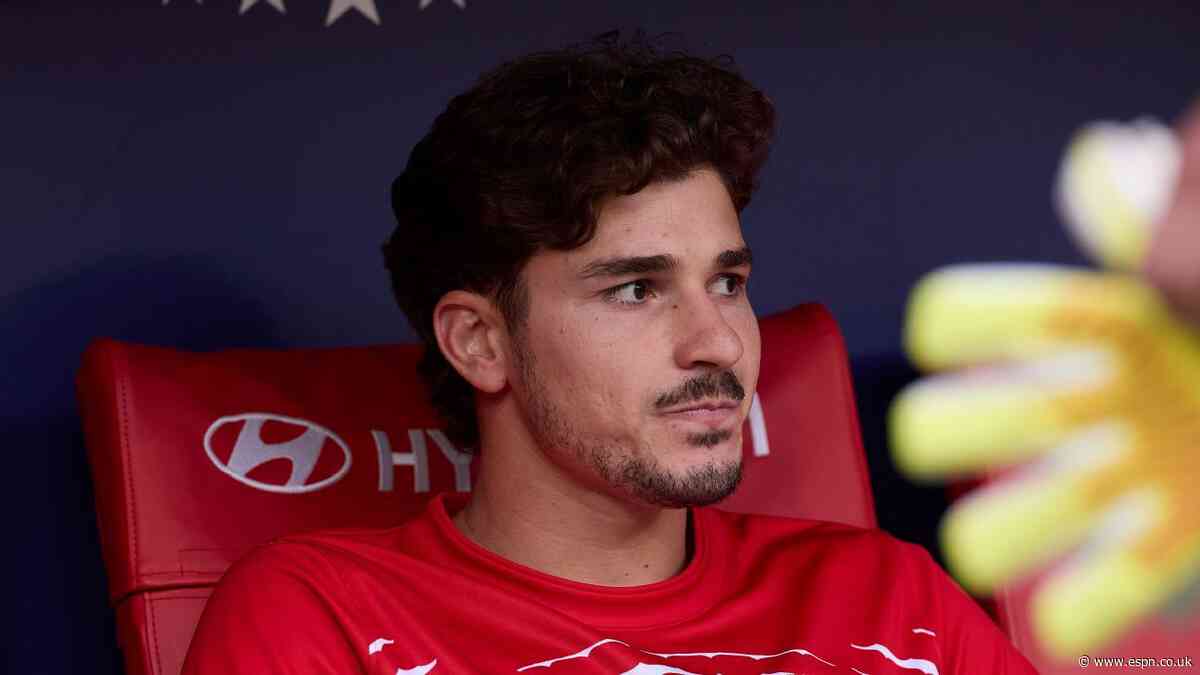 Julián Álvarez misses Atlético training again