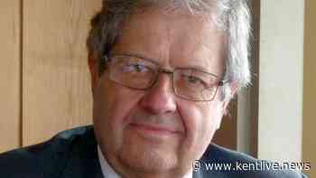 Tributes paid to “dedicated and much-loved” Medway council leader after death from lengthy illness