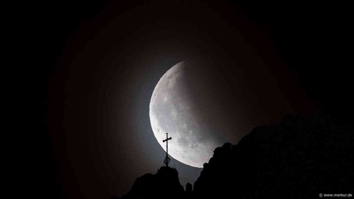 Wann und wo die Mondfinsternis in Bayern zu sehen ist