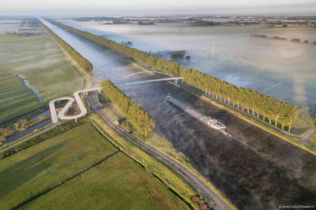 RWS krijgt roosters niet meer rond: Amsterdam-Rijnkanaal ’s nachts dicht voor tankvaart