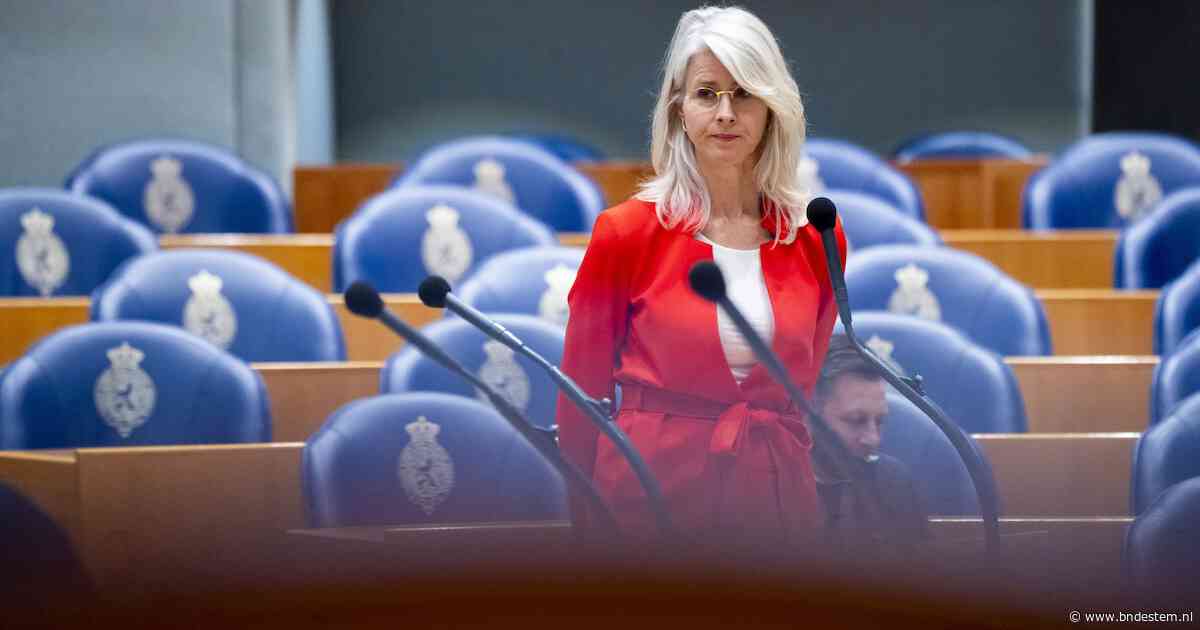 Mona Keijzer is stellig in speech: ‘Nederland snákt naar verandering, dat weet iedereen’