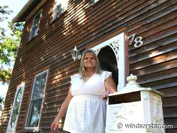 Essex home that survived 1907 explosion honoured with heritage plaque