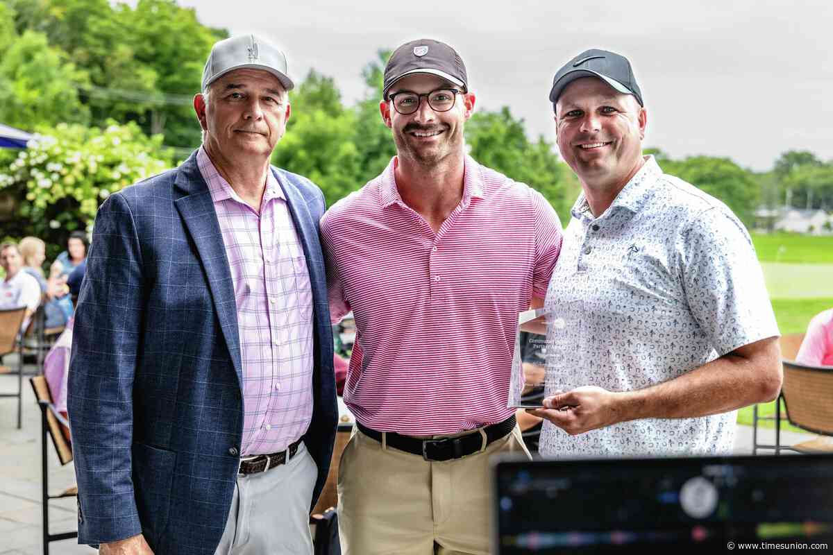 SEEN: Tee Off Fore Tots charity golf classic
