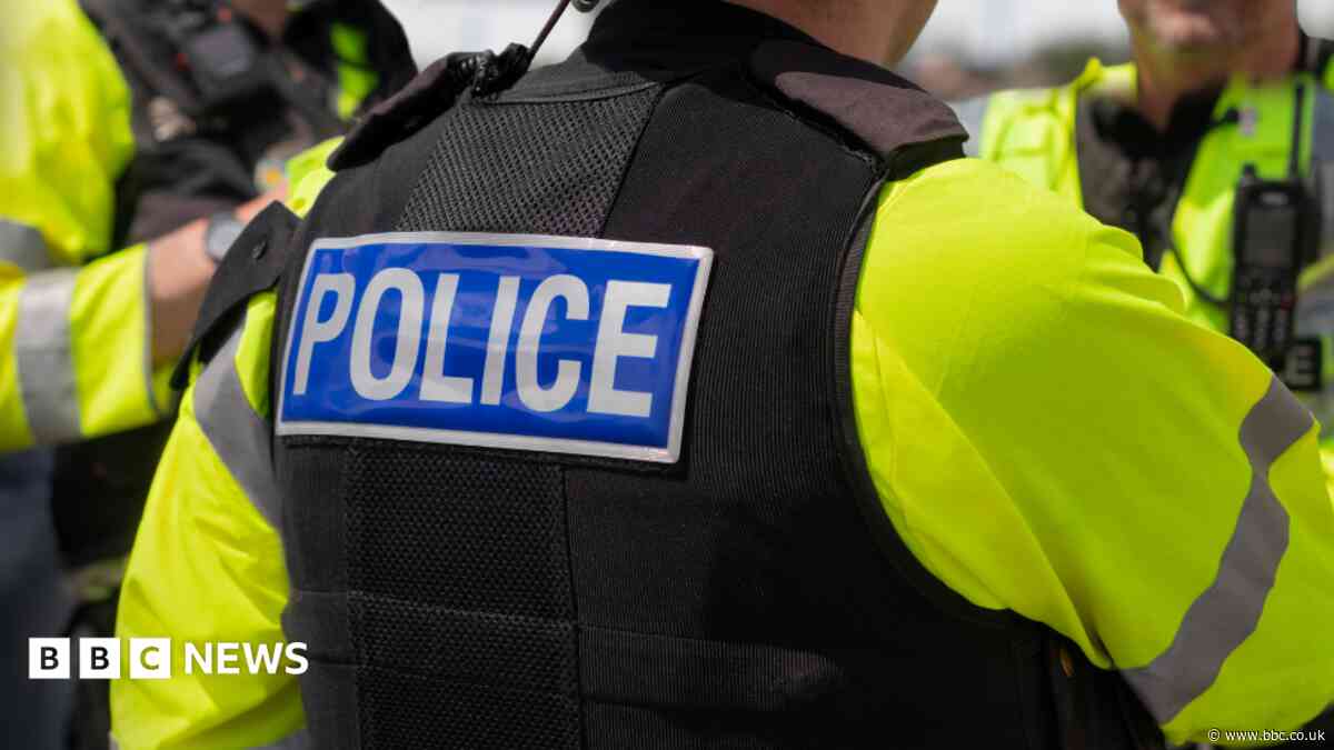 PC who made false records committed gross misconduct