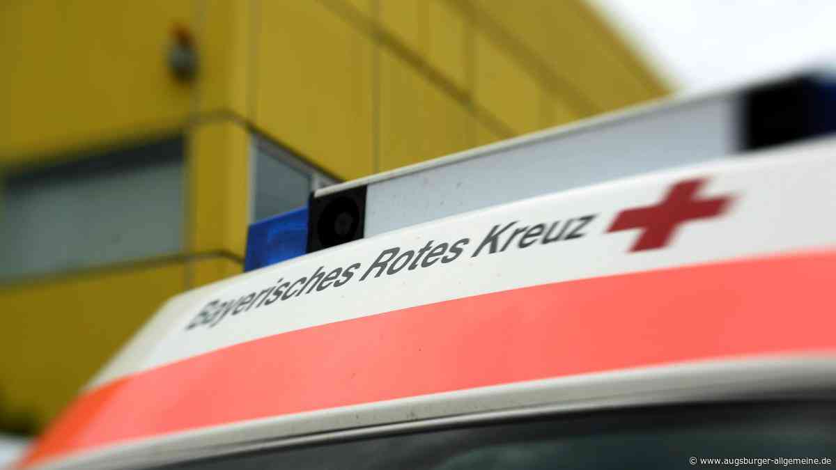 Unfall an Kreisverkehr in Weißenhorn: Drei Personen werden leicht verletzt