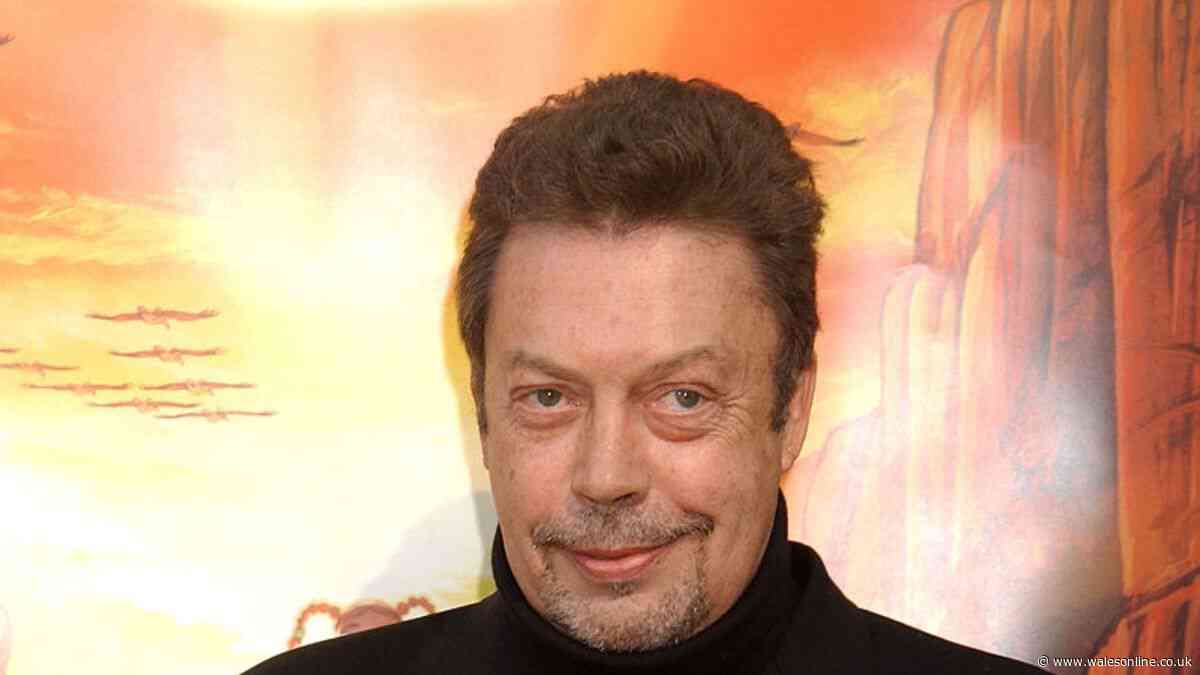 Early signs of medical emergency that changed Tim Curry’s career