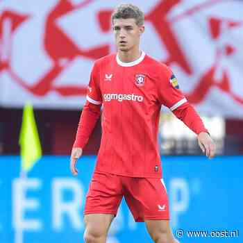 'Barcelona meldt zich bij FC Twente voor Nijstad'