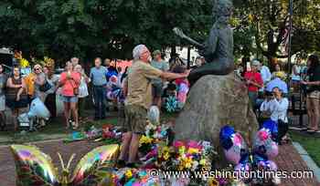 Fans in Dollywood react to death of music star, actor and beloved figure Dolly Parton at 80