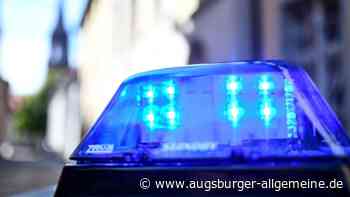 Lastwagen streift Auto in Babenhausen: Polizei bittet um Hinweise