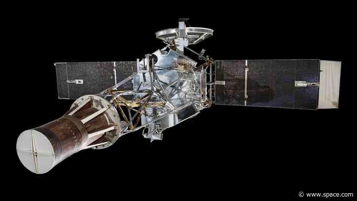 On this day in space! Aug. 27, 1962: NASA launches Mariner 2 to Venus for ambitious flyby