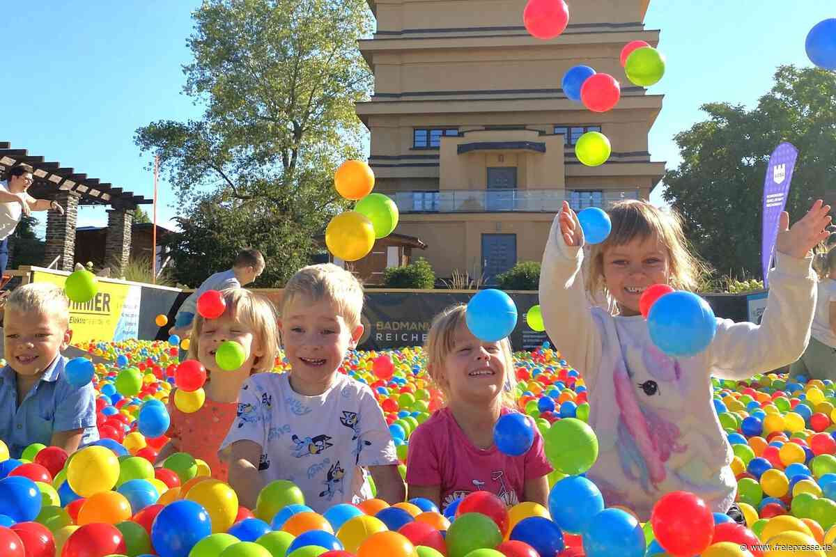 Deutschlands größtes Bällebad im Vogtland: „Samstagabend werden die Bälle verschenkt“