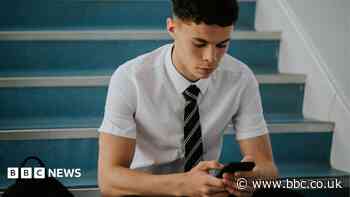 Smartphones could become illegal in NI schools