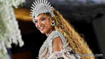 Beyonce’s ‘B’Day’ Reissue Includes B Sides, Spanish Versions, ‘Donk’ Packaged to the Left, to the Left