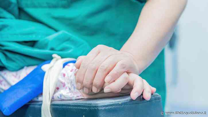 Bimba di 6 anni colpita da un’acquasantiera, operata d’urgenza a Bari: prognosi riservata