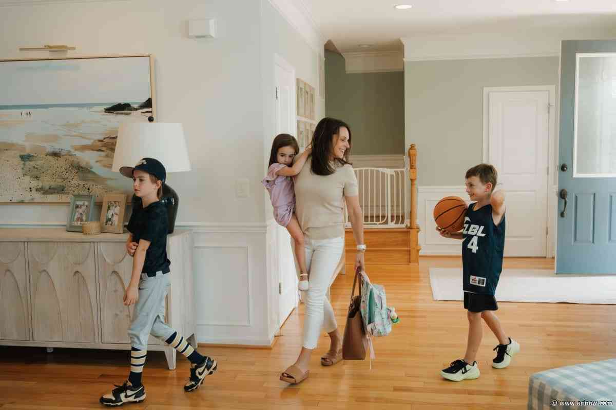 You already manage enough. Your cleaning service should be easy.