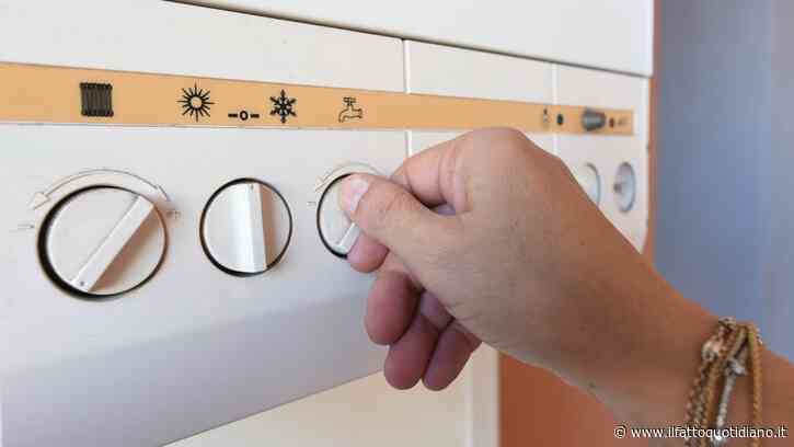I possibili rincari autunnali sulle bollette: “Tra settembre e dicembre una famiglia spenderà 270 euro in più per luce e gas”