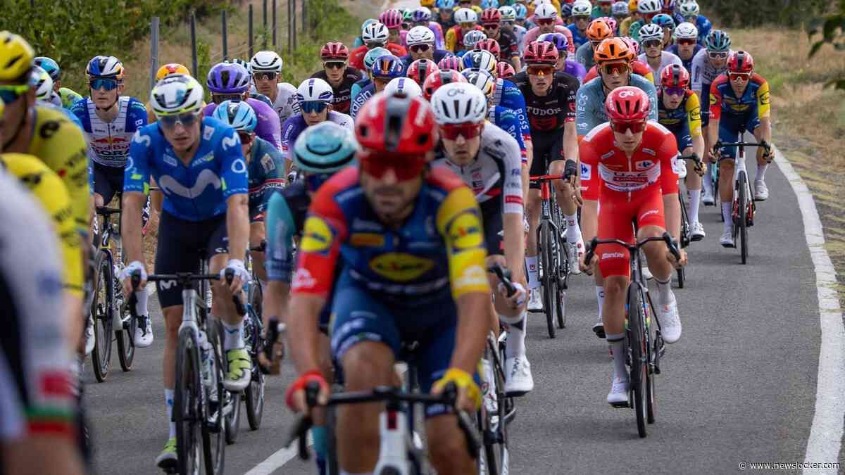 LIVE Vuelta | Ontketende Tadej Pogacar krijgt op zware gravelklim gezelschap van sterke Enric Mas
