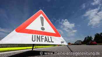 87-Jähriger gerät in die Mitte: Frontalcrash am Rathausplatz