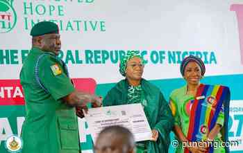 PHOTOS: NAF chief commends First Lady’s support for fallen heroes’ widows