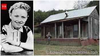 Dolly Parton’s humble Tennessee childhood cabin inspired her journey