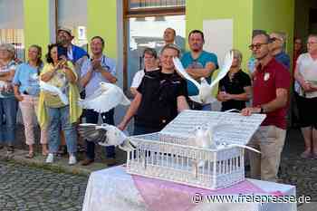 Umstrittener „Friedenspianist“ spielt am Schloss Rochsburg