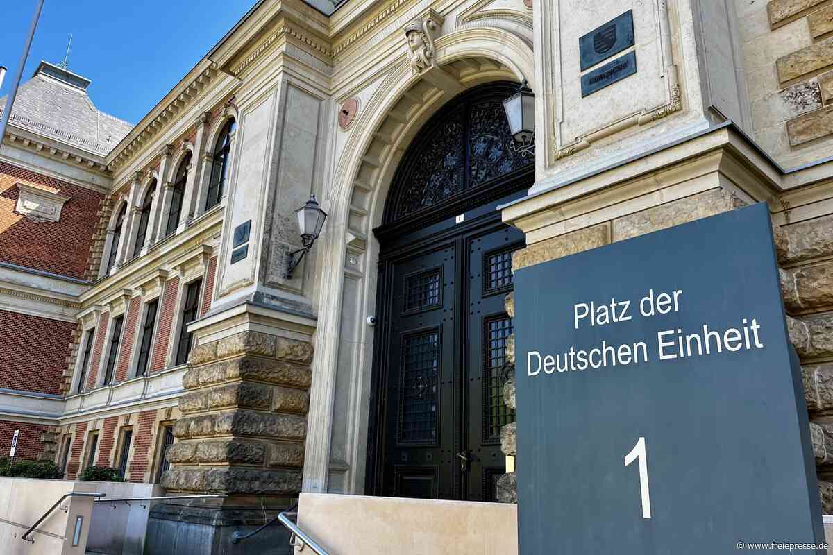 „Ich wusste, dass es falsch ist“: Zwickauer Ex-Polizist gesteht sexuellen Missbrauch