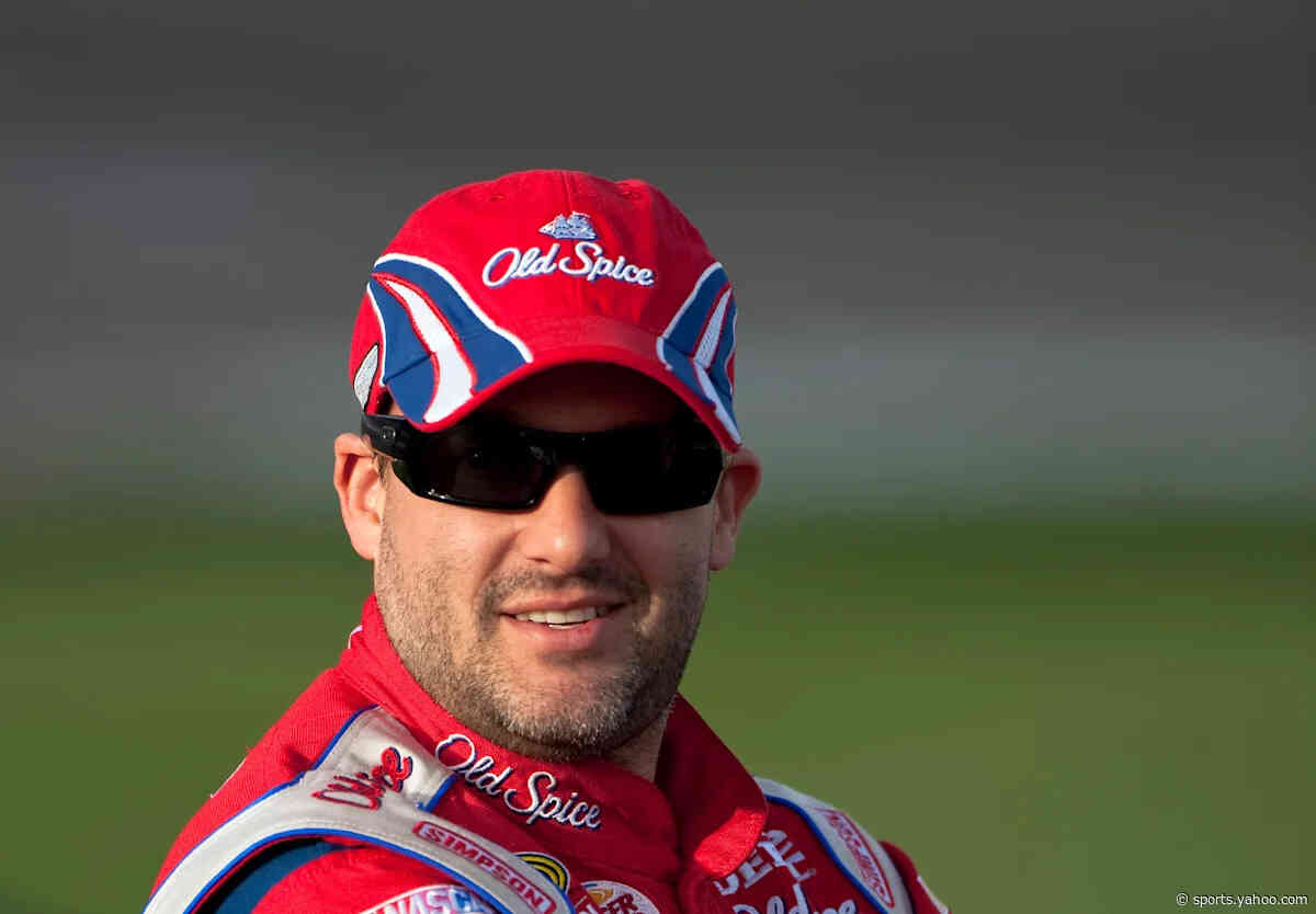 “Oh My Gosh, My Career Is Over” – Cup Champ Opens Up on Being the Victim of Tony Stewart’s JGR Exit