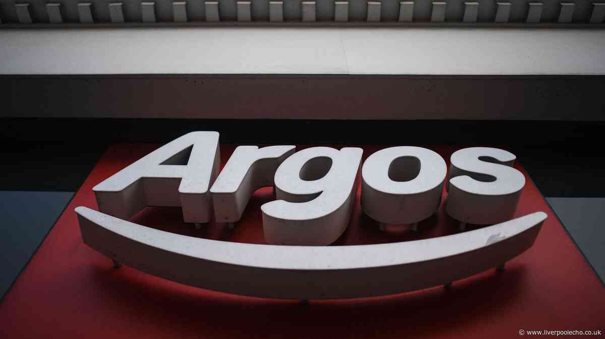 Argos reduces 'perfect size' dining table and chairs in huge sale