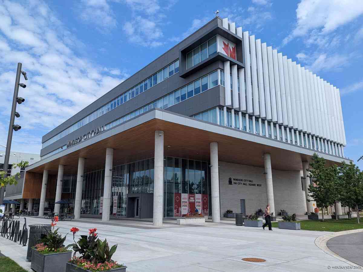Who's running in Windsor-Essex this municipal election?