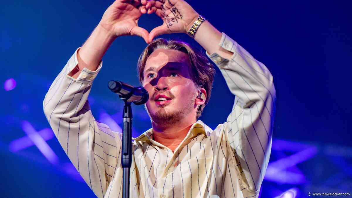 Snelle (30) wordt voor het eerst vader: ’Zwanger en zanger’