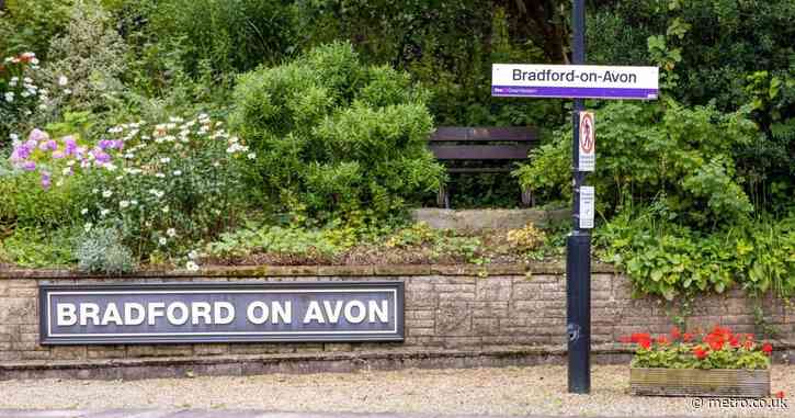 Google agrees to remove hyphens from town name – after 130 year campaign